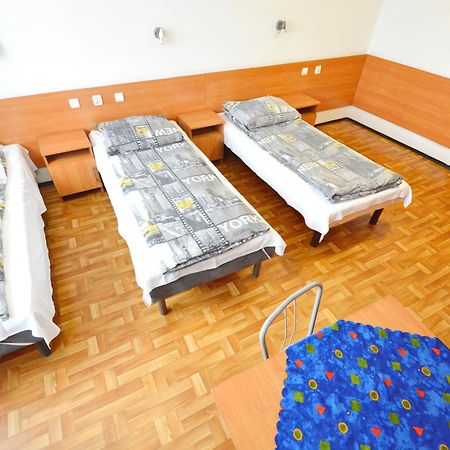 Twoj Hostel Руда-Шльонська Екстер'єр фото