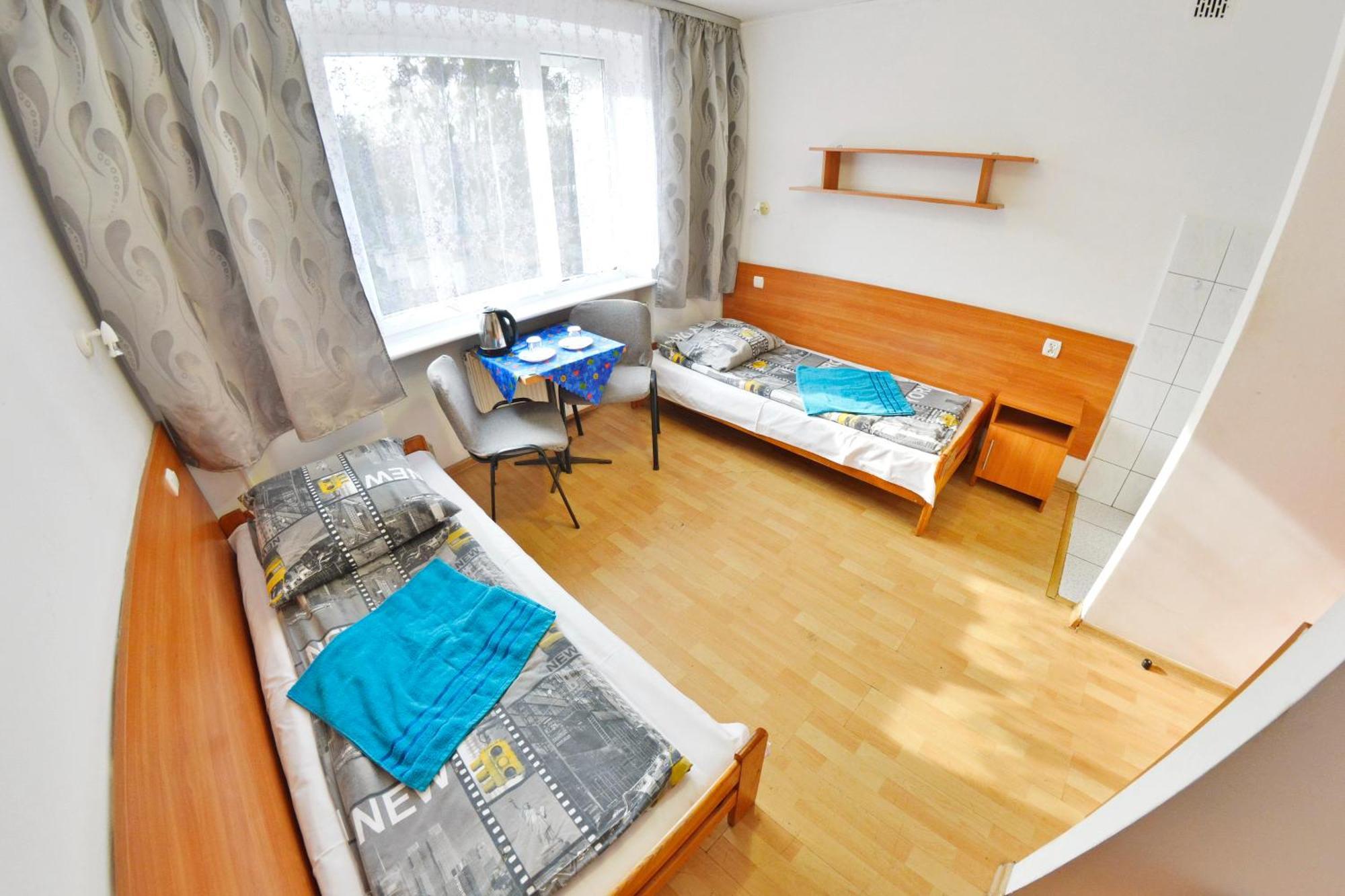 Twoj Hostel Руда-Шльонська Екстер'єр фото